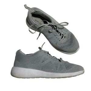 Le Chateau Gray Knit Sneakers
